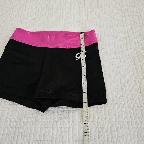 GK Elite Simone Biles Leotard and Short - Picture 15 of 16